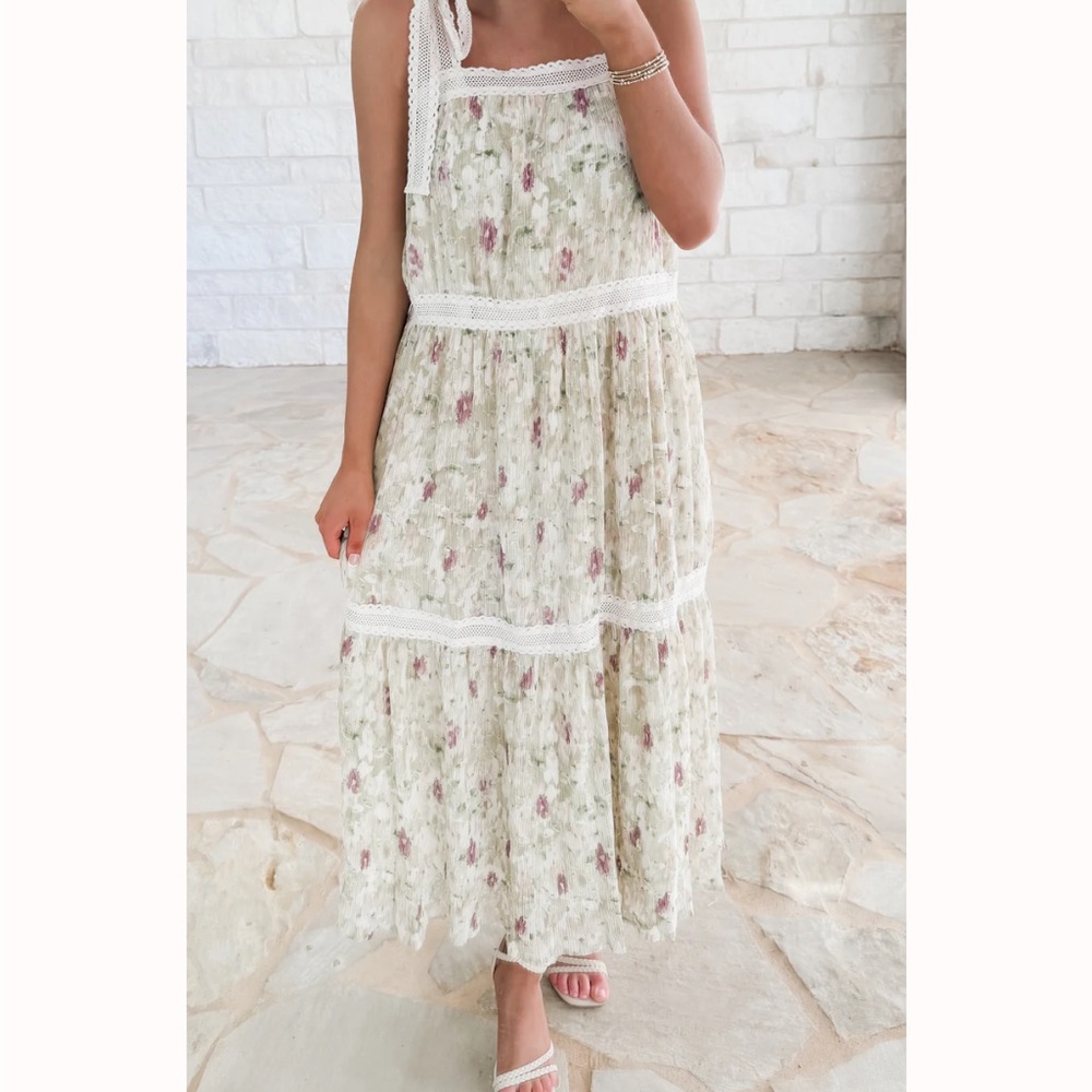 Floral Maxi Dress with Lace Trim and Bow Tie Detail